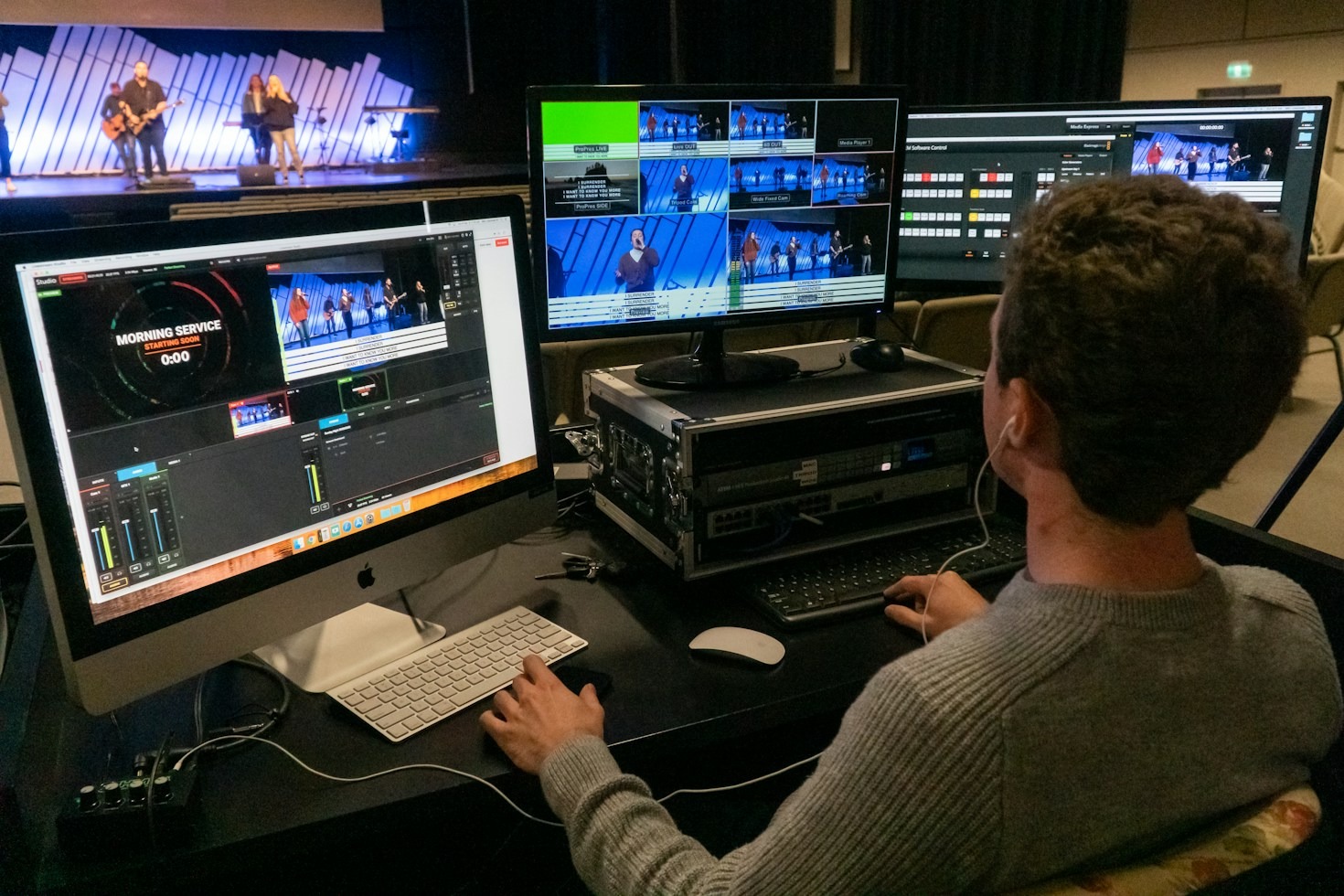 Why Live Video and Short-Form Updates Shape Breaking News